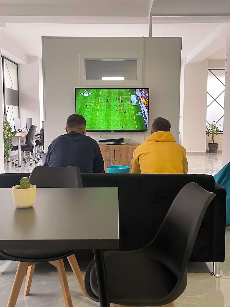 Play or lounge area